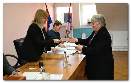 U opštini Beočin uručeni ugovori o sufinansiranju mera energetske sanacije porodičnih kuća i stanova