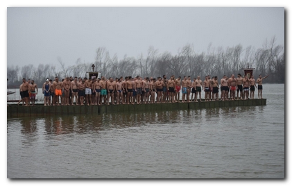 U Beočinu održano Bogojavljensko plivanje za Časni krst 2024