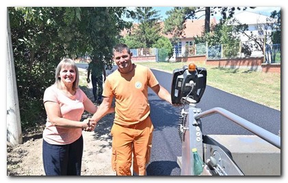 Završeni radovi na asfaltiranju Svetosavske ulice u Rakovcu