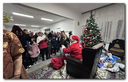 U beočinskom selu Brazilija održana tradicionalna akcija darivanja novogodišnjih paketića