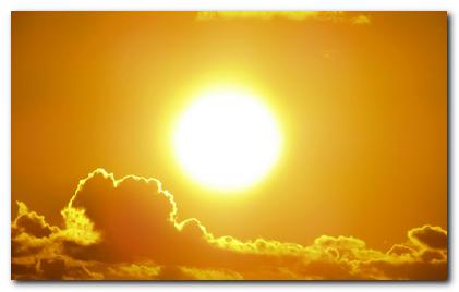 RHMZ: Temperature iznad proseka, na snazi narandžasti meteoalarm
