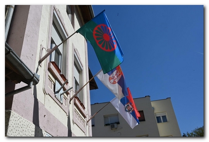 8. april - Međunarodni dan Roma